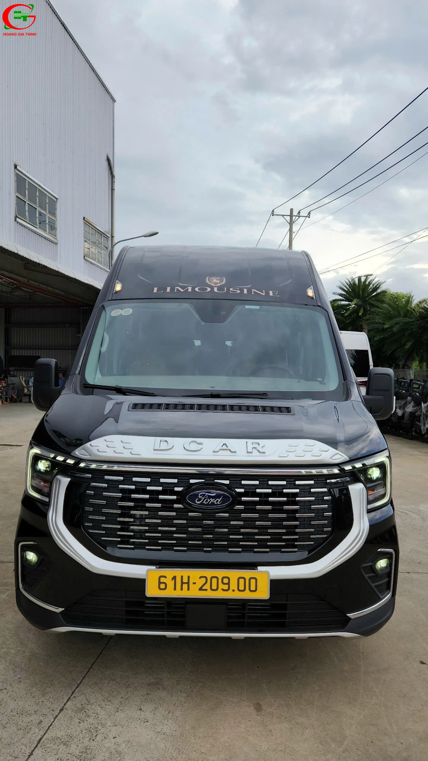 260106_limo12c_ford_dcar_thuongdinh_business (12)