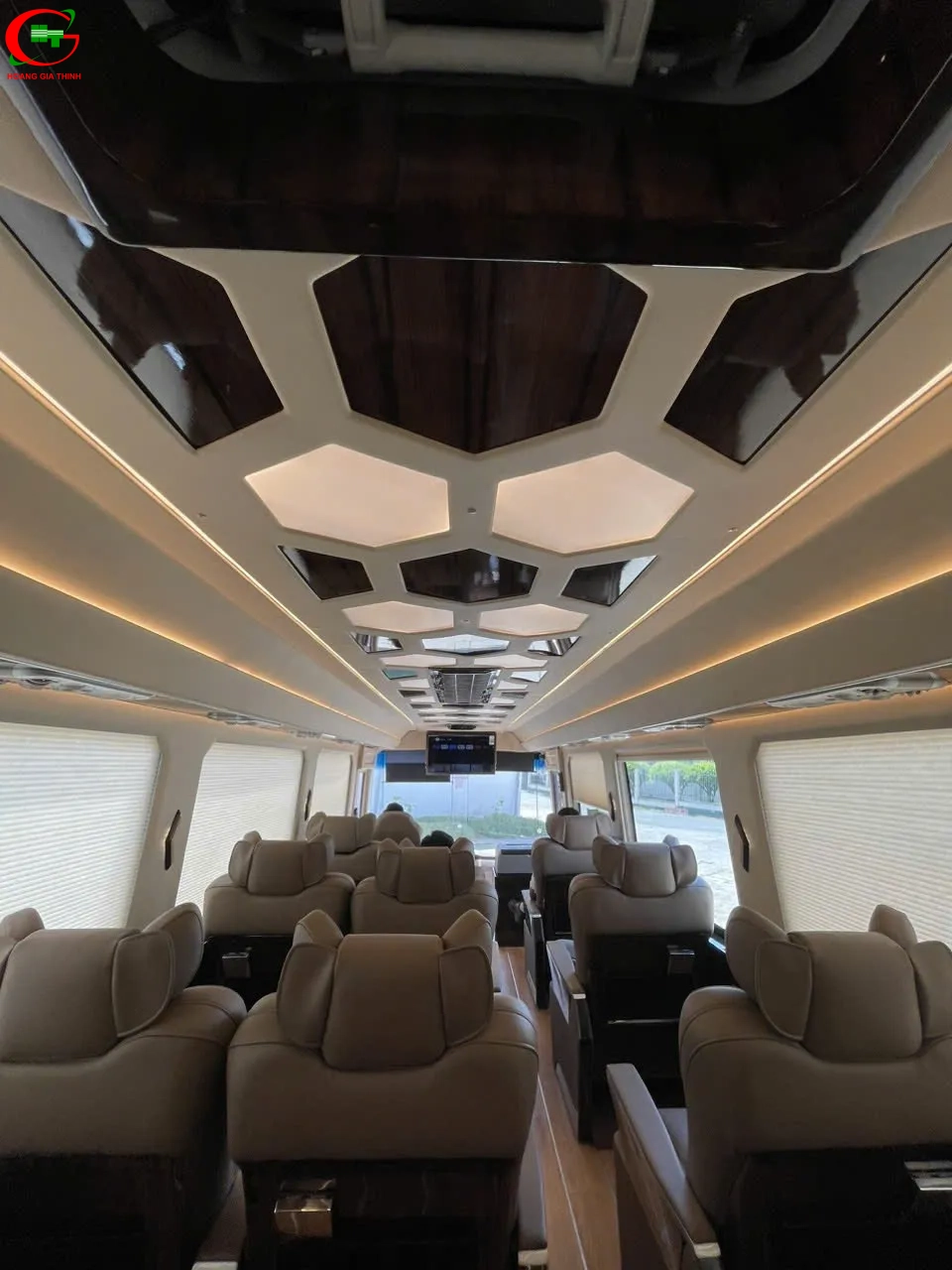 260106_limo17c_autokingdom (16)