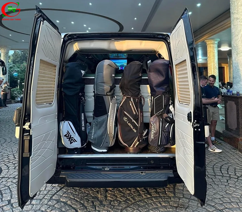 260106_limo9c_ford_dcar_viplounge_luxury (16)