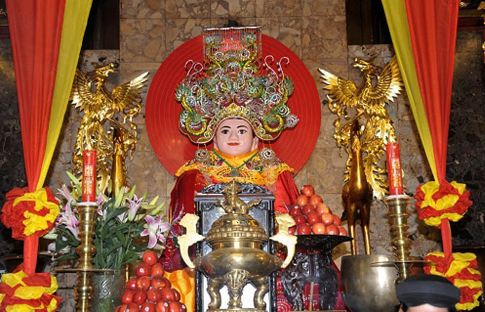 Cam-nang-di-chua-ba-chau-doc-an-giang-kham-pha-le-hoi-mieu-ba-chua-xu-4
