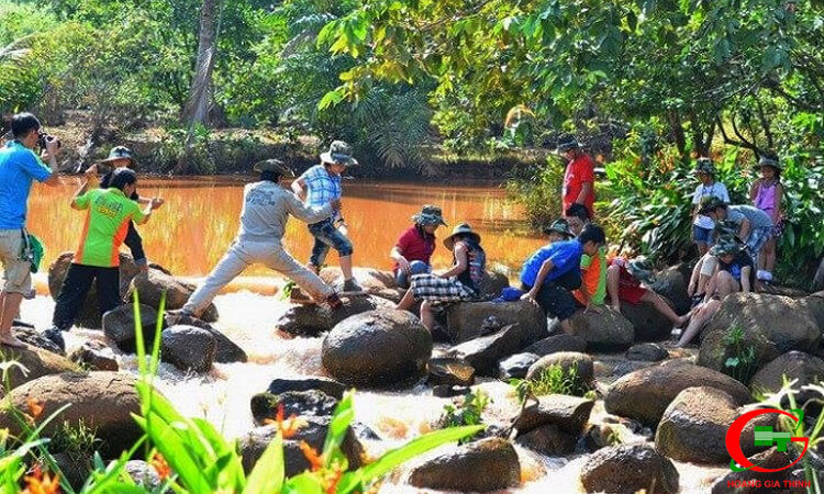 Cam-nang-du-lich-binh-phuoc-tu-a-den-z-48