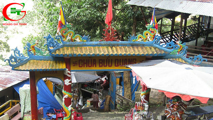 Cuoi-tuan-chinh-phuc-nui-chua-chan-gia-lao-noc-nha-o-dong-nai-14