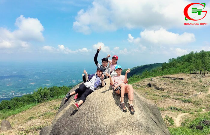 Cuoi-tuan-chinh-phuc-nui-chua-chan-gia-lao-noc-nha-o-dong-nai-23
