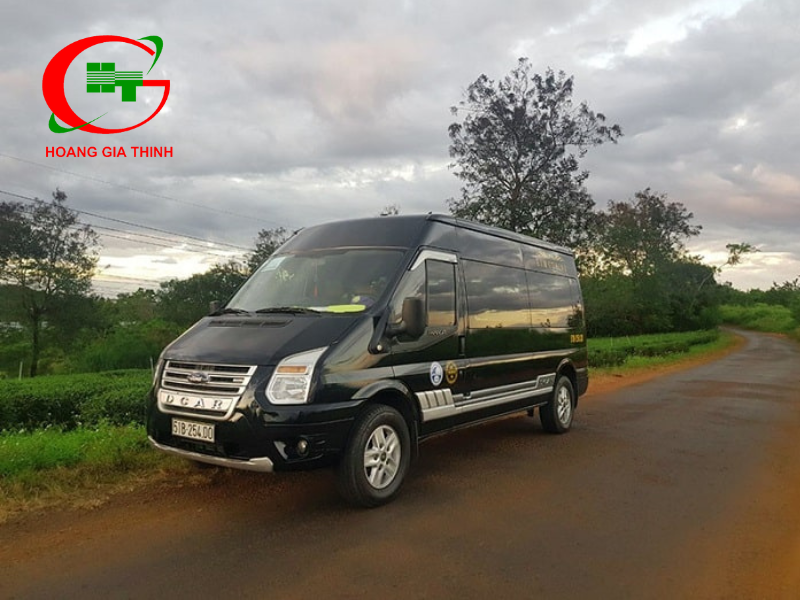 Dòng xe Limousine đi biển Vũng Tàu 9 chỗ