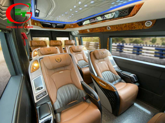 Vì sao chị Lan lựa chọn thuê xe Limousine đi Đà Lạt?