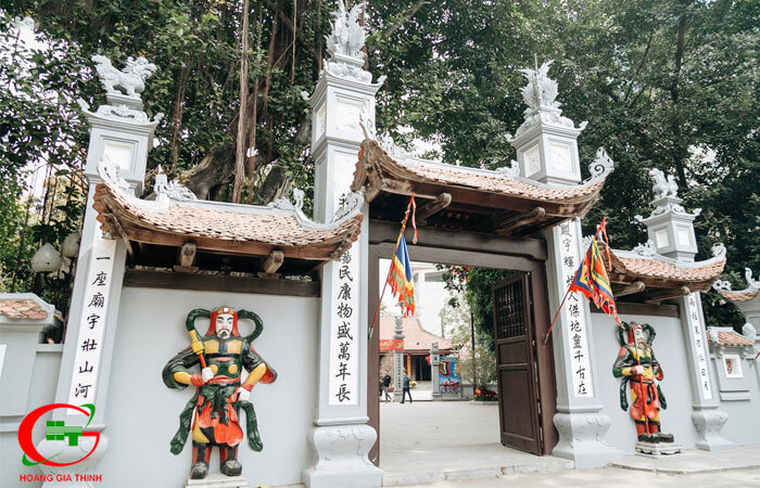 Len-chua-ha-cau-duyen-kinh-nghiem-du-lich-tham-quan-chua-ha-2021-1