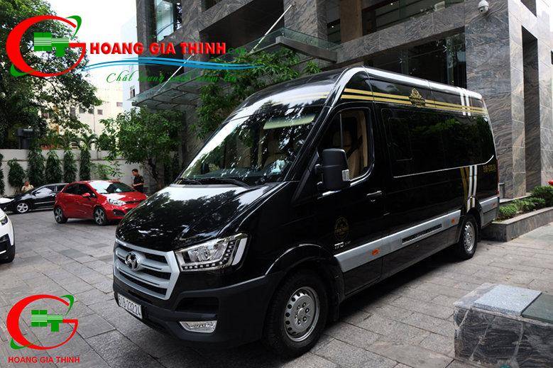 Thaco AutoKingdom là lựa chọn tốt cho những chuyến đi đông người