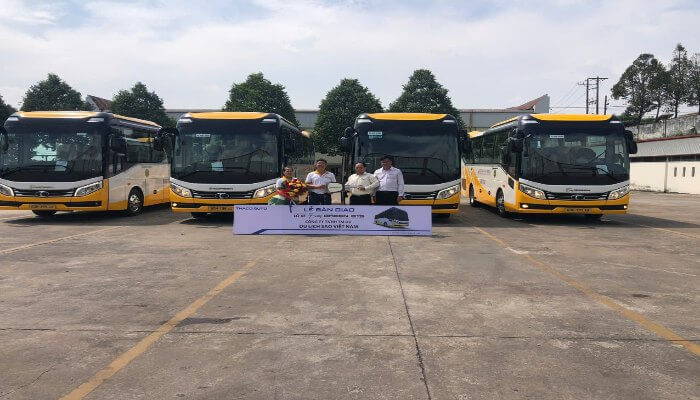 Dịch vụ thuê xe du lịch, xe Limousine tại Hoàng Gia Thịnh