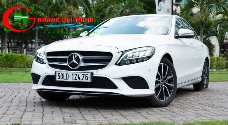 Thuê xe Mercedes C-Class – Phong cách hiện đại cho giới trẻ
