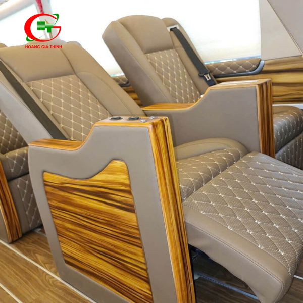 Đi xe giường nằm cho bé nằm ở đâu để an toàn và thoải mái nhất?