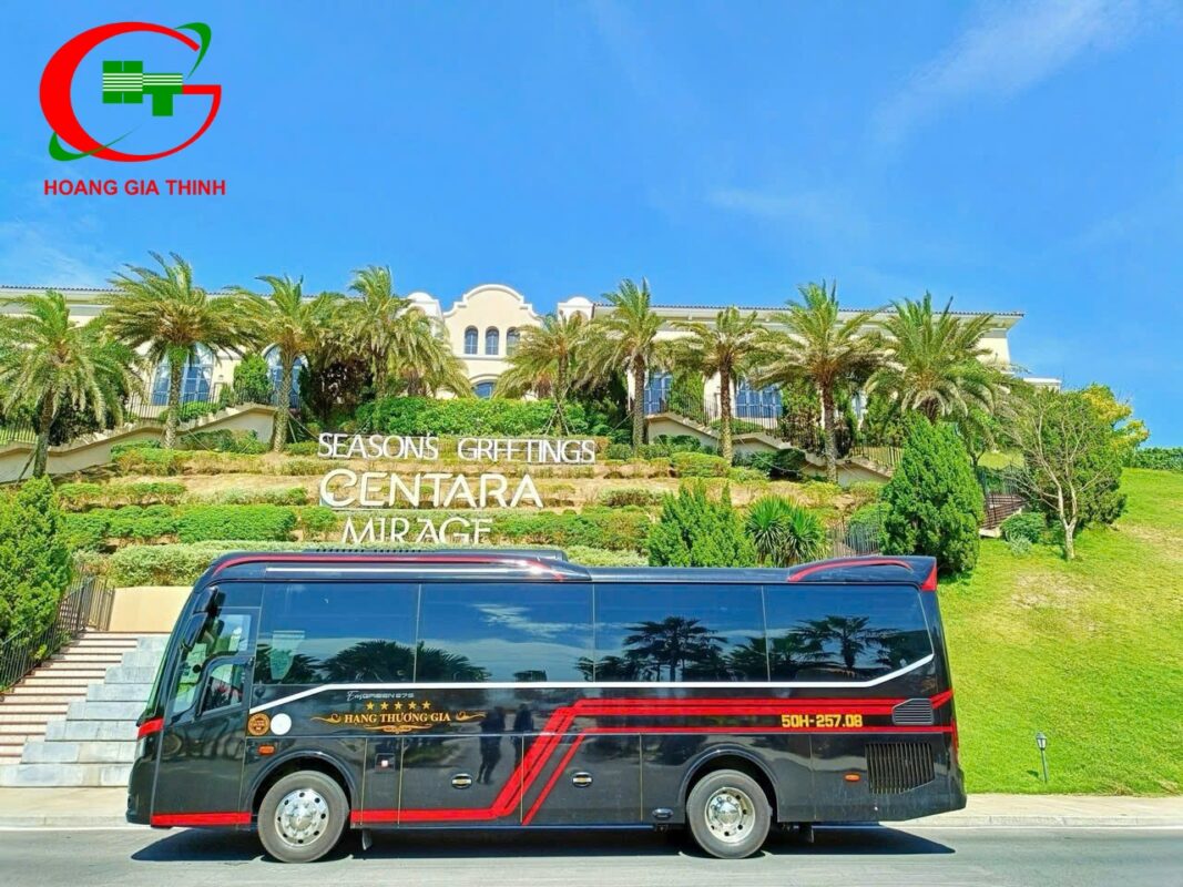 Thuê xe 35 chỗ tại Hoàng Gia Thịnh