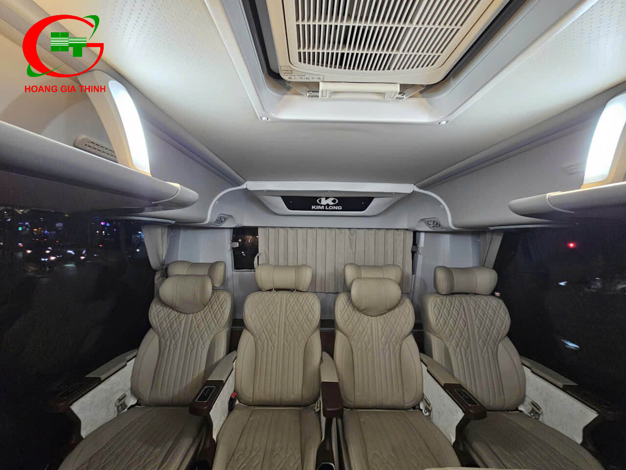 thue-xe-limousine-29-cho-13