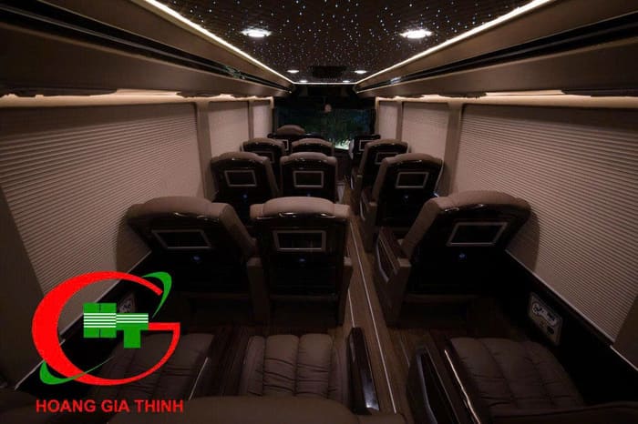 Xe limousine 12 – 19 chỗ đi Vũng Tàu – Lựa chọn cho nhóm bạn và đoàn khách vừa